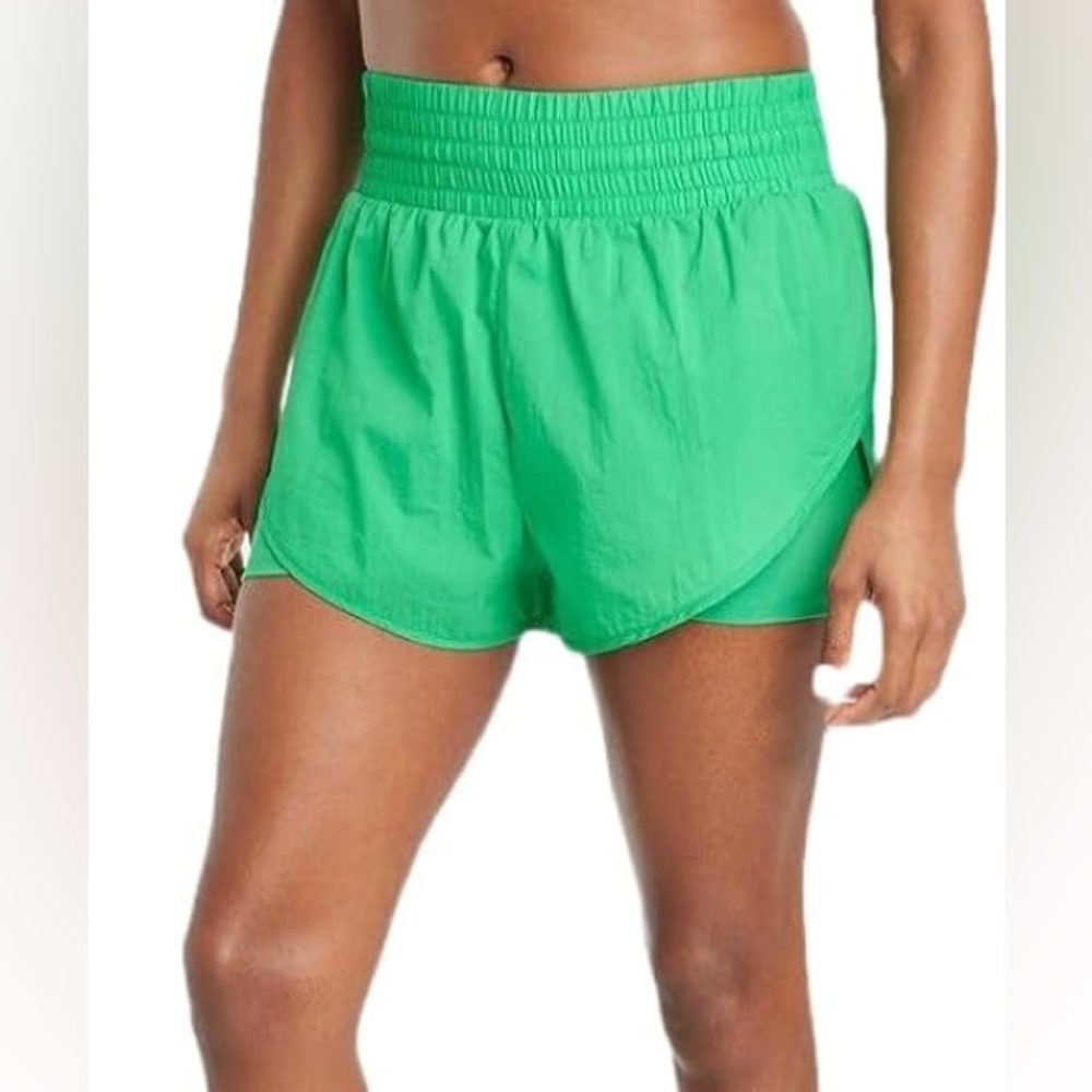 ALL IN MOTION Womens Large Green Biker Short Lined Lightweight High Waist Shorts